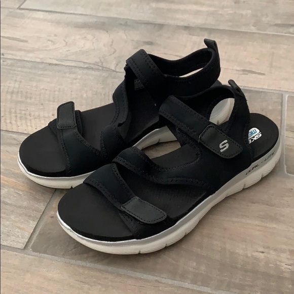 skechers dual lite sandals